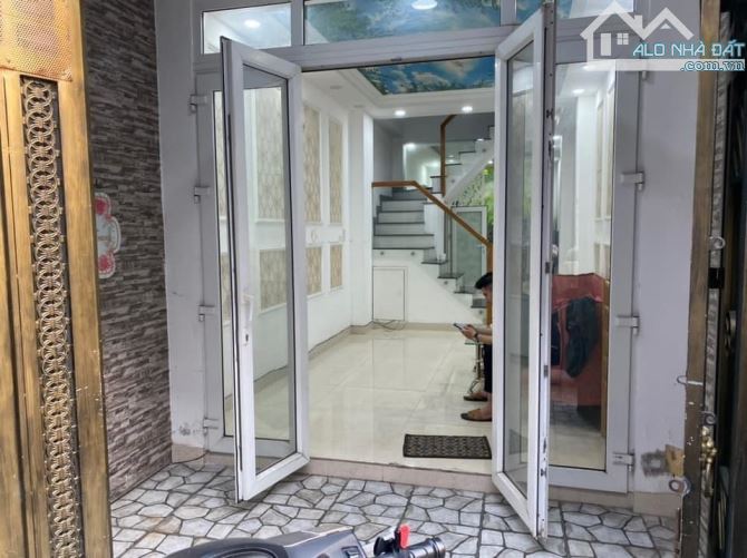 Bán nhà Phú Nhuận, 4 tầng giá 6 tỷ - 1