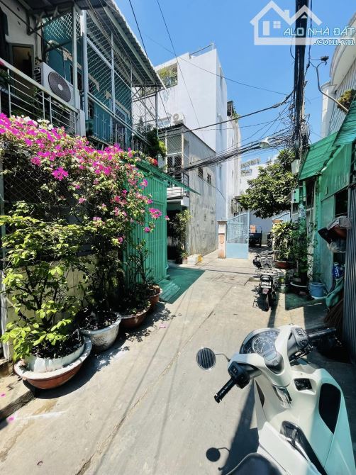 Bán nhà Phú Nhuận, 4 tầng giá 6 tỷ - 2