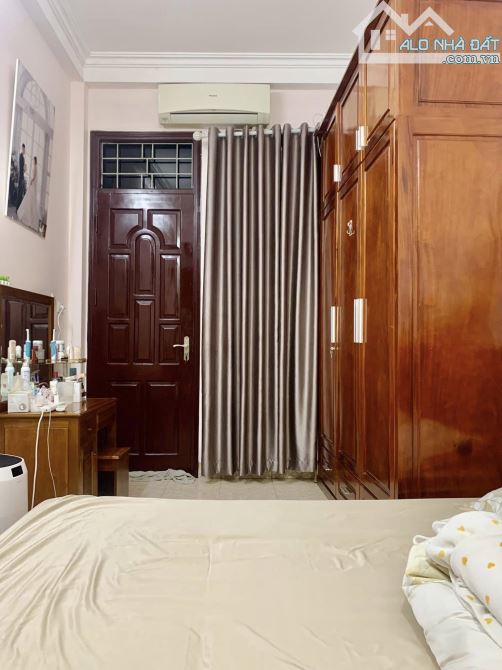 Bán nhà ngõ 77 Xuân La 59m2, MT 4m, 4 tầng, 6 ngủ, 2 thoáng, nhỉnh 6 tỷ - 2