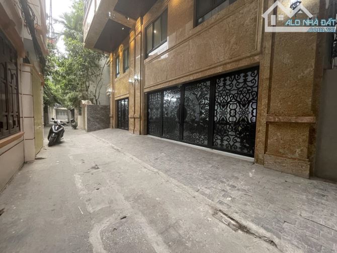 BÁN TOÀ NHÀ CHO THUÊ VƯƠNG THỪA VŨ 87M2 7 TẦNG THANG MÁY, Ô TÔ VÀO NHÀ, 15 CĂN HỘ CAO CẤP