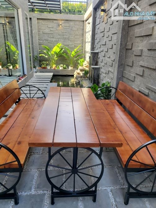 Biệt thự khu VIP Đại học văng lang p13 Bình Thạnh lô góc 200m2 - 1
