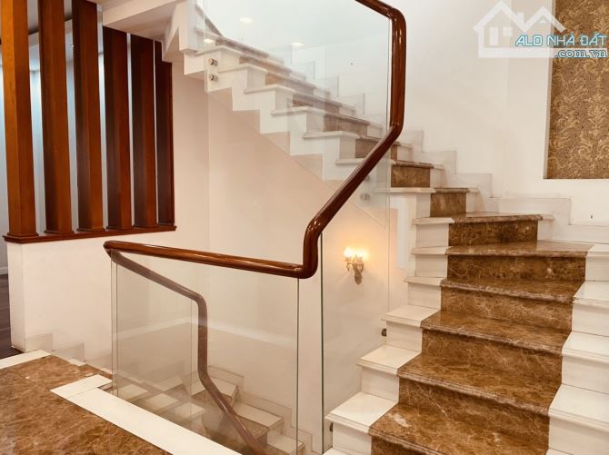 Quá Rẻ Cho Căn Nhà Mặt Tiền Quốc Hương Nối dài 152m2, Ngang 5m Có Hợp Đồng Thuê 40 Triệu/t - 2