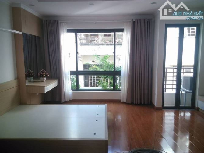 Bán nhà Phạm Ngọc Thạch Xã Đàn Đống Đa DT 80m2x4T, vài bước ra mặt phố, ngõ ô tô tránh - 2