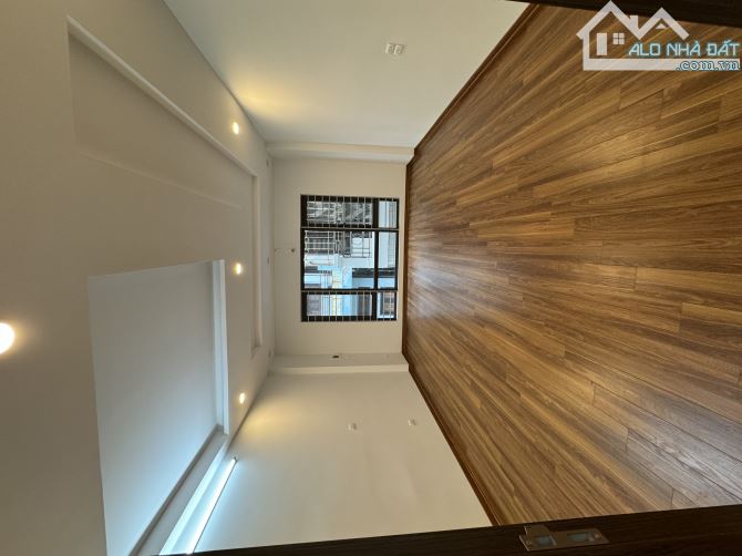 Nhà mới Minh Khai cạnh Times city 5 tầng 3 ngủ dt 38m2 vừa ở vừa kinh doanh nhỉnh 5 tỷ - 1