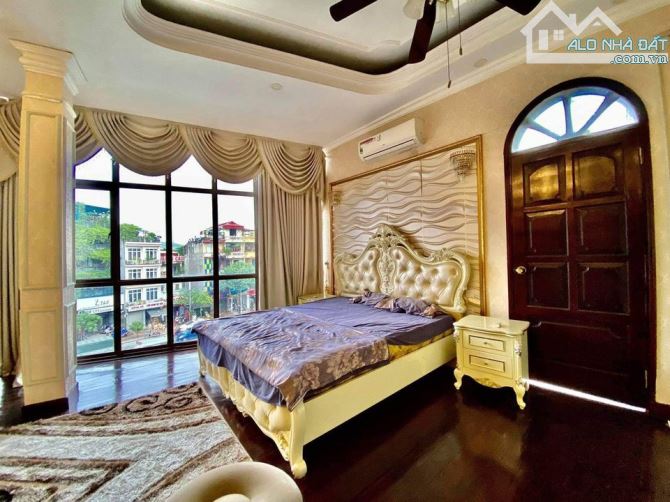 Mặt Phố.HÀNG MÃ ,Hoàn kiếm OTO KD ,Dt 51m, 6T, giá 35 tỷ có Thương lượng