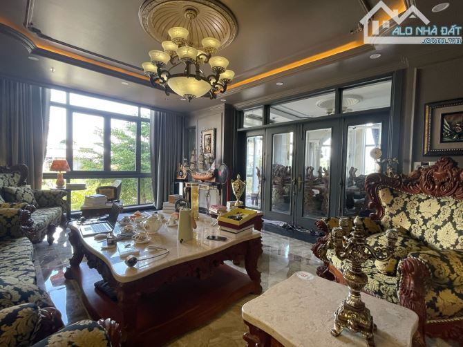 Bán tòa nhà mặt tiền đường Lê Thanh Nghị, phường Hoà Cường Nam, quận Hải Châu, Đà Nẵng - 1