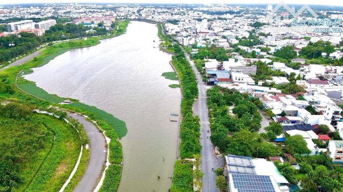 NHÀ MẶT TIỀN VỊ TRÍ ĐẸP BỜ HỒ BÚNG XÁNG KHU ẨM THỰC CHỢ ĐÊM ĂN UỐNG SUNG TÚC BẬC NHẤT CT - 2