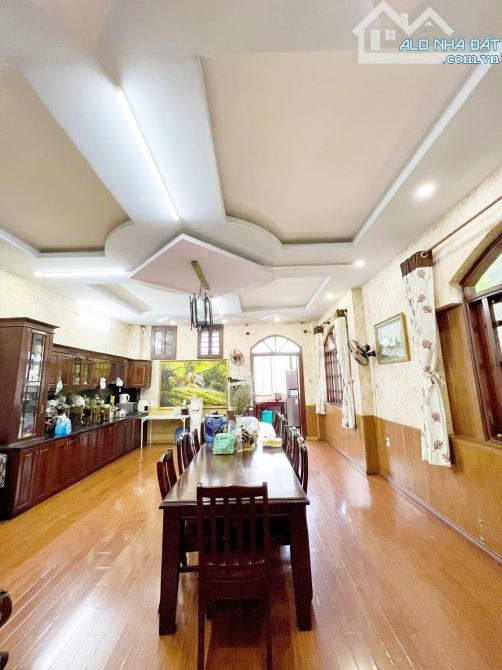 Bán gấp Biệt thự 4 tầng, mặt tiền đường số Nguyễn Thị Định, Q.2, 164m2, chỉ 14,5 tỷ TL - 3