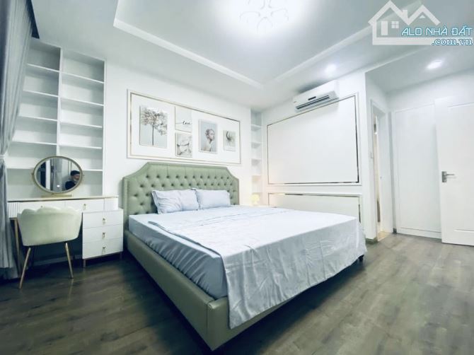 Cho thuê căn hộ chung cư 3 ngủ 105m Green Park Tower  Dương Đình Nghệ, full đồ - 2