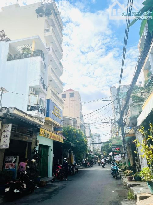 Gấp bán nhà 3/2, 5 tầng, hẻm xe tải thông, Quận 10 giá 11 ty5