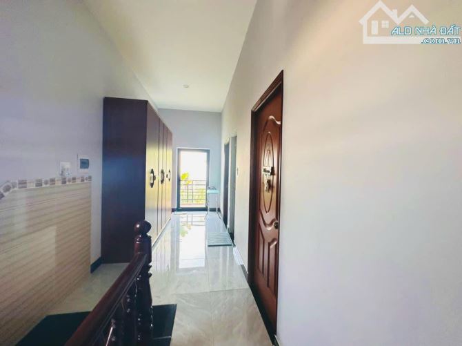 BÁN NHÀ 1 TRỆT 1 LẦU 194M2, CÁCH ĐỒNG KHỞI 20M CHỈ 5,5 TỶ - 3