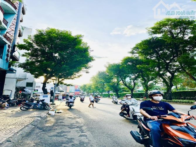 Bán CHDV HXH Phạm Ngũ Lão, Q1, 60m2, 5 tầng, thu nhập 70-80tr.tháng - 4