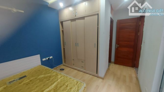 Cho Thuê CHDV Mặt Phố Lê Duẩn 75m2, 2pn 2Wc 1k, full đồ, thang máy, giá 12tr - 9