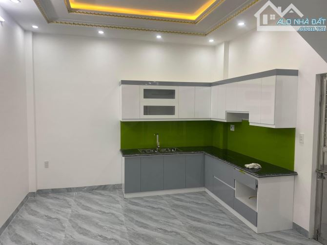 Bán gấp nhà 3 tầng, mặt ngõ Khúc Thừa Dụ - Lê Chân. 48m2, Giá chỉ 2,98 tỷ - 1