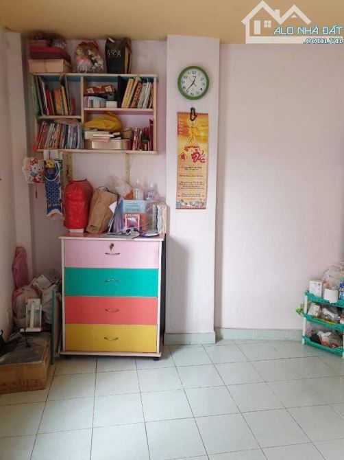 HẺM XE HƠI cách 10m - PHƯỜNG 3 QUẬN 8 - 62M2 - NGANG 6M - 4 TỶ HƠN. - 1