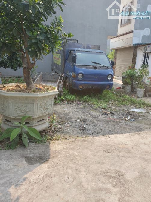 BÁN ĐẤT SÁP MAI VÕNG LA Ô TÔ TẢI VÀO NHÀ 100M .7.3TỶ ĐÔNG ANH