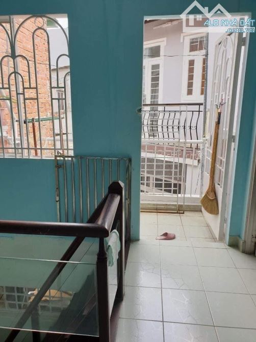 HẺM XE HƠI cách 10m - PHƯỜNG 3 QUẬN 8 - 62M2 - NGANG 6M - 4 TỶ HƠN. - 2