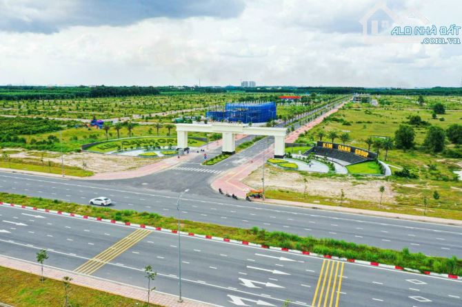 Cần bán lỗ lô đất nền dự án Mega City 2, mặt tiền đường 25C, chỉ 970 triệu/lô