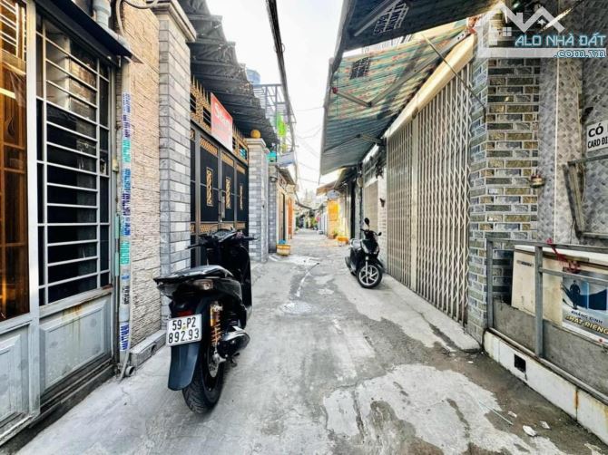 Cân thanh lí nhà giá rẻ đường HXH Lê Quang Sung, P9, Quận 6, DT 55,2m2 3,4 tỷ