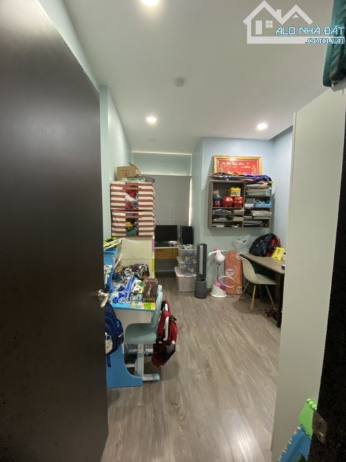 Bán Căn Hộ Carillon 2 , 2PN ,2WC ,70m2, Nội Thất , SỔ Hồng Riêng , Giá 3.5 Tỷ - 4