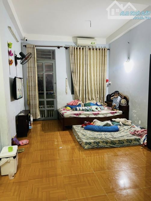 HXH Tránh, Thông tứ tung Dương Bá Trạc Q8, 88m2, 4 tầng 4Wc 5Pn, Nhỉnh 10 tỷ.