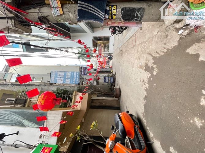 Bán nhà Miếu Đầm, 8 tầng thang máy, ô tô tránh,kinh doanh, full nội thất gỗ