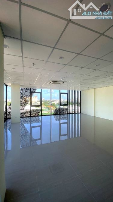CƠ HỘI ĐẦU TƯ  LỚN - TOÀ VĂN PHÒNG HIỆN ĐẠI 8 TẦNG 147M2 - TRUNG TÂM ĐÀ NẴNG - MT 2/9