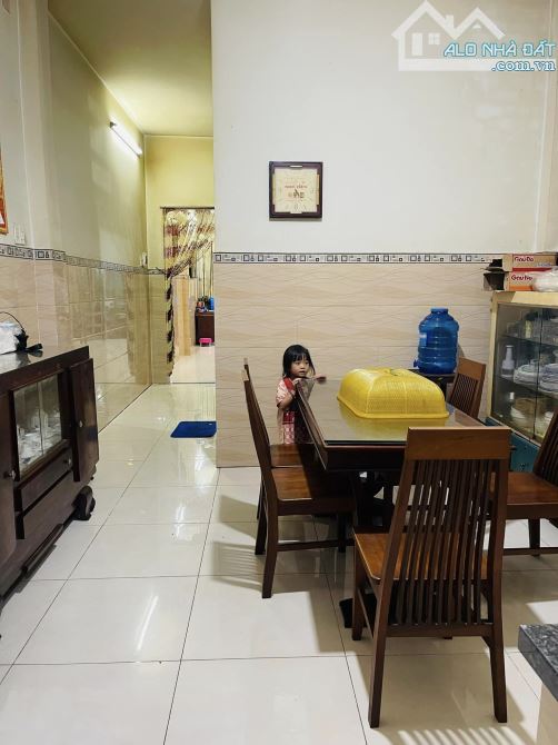 HXH Tránh, Thông tứ tung Dương Bá Trạc Q8, 88m2, 4 tầng 4Wc 5Pn, Nhỉnh 10 tỷ. - 1