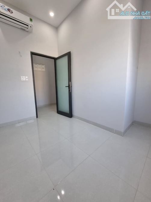 NHÀ  HẺM 5 LÊ QUANG CHIỂU THU NHẬP 14TR/THÁNG FULL PHÒNG - 1