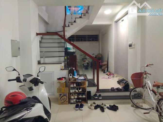 Bán Nhà Chiến Thắng Hà Đông Phân Lô Ô Tô Qua Nhà 47m2 5 Tầng Đẹp. - 2