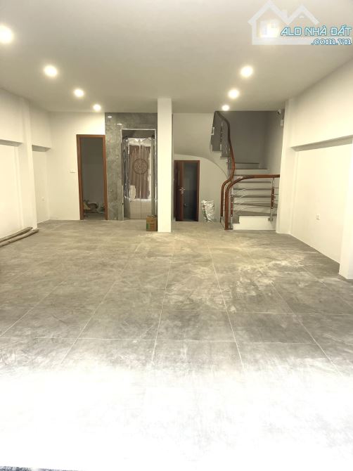 Võ Văn Dũng – phân lô 6 tầng thang máy diện tích 65m ô tô dừng đỗ . - 3