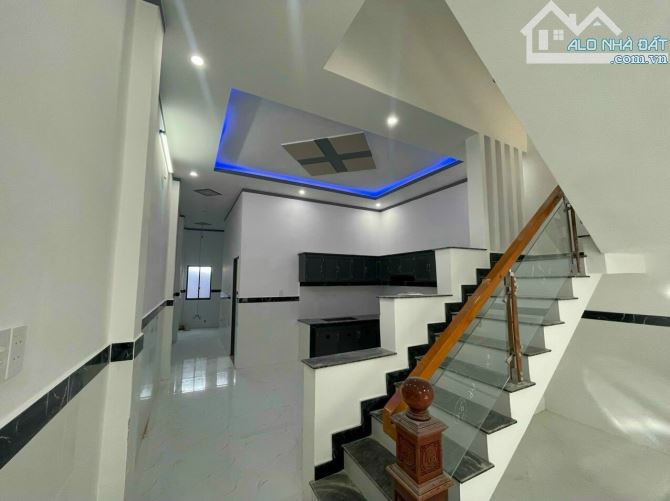 Mở bán 15 căn nhà phố mới xây xong 1 lầu 1 trệt giá 890tr - 1ty6/căn giá đợt 1 - 4