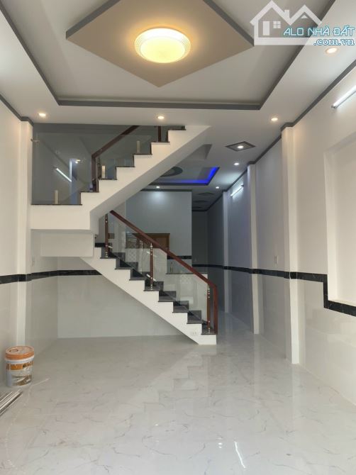 Mở bán 15 căn nhà phố mới xây xong 1 lầu 1 trệt giá 890tr - 1ty6/căn giá đợt 1 - 5