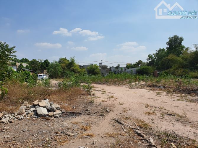 Đất vườn xã Trung An, Củ Chi, đường thông xe tải, 16x65, 1060m2, vị trí đẹp giá rẻ 5.3 tỷ - 6