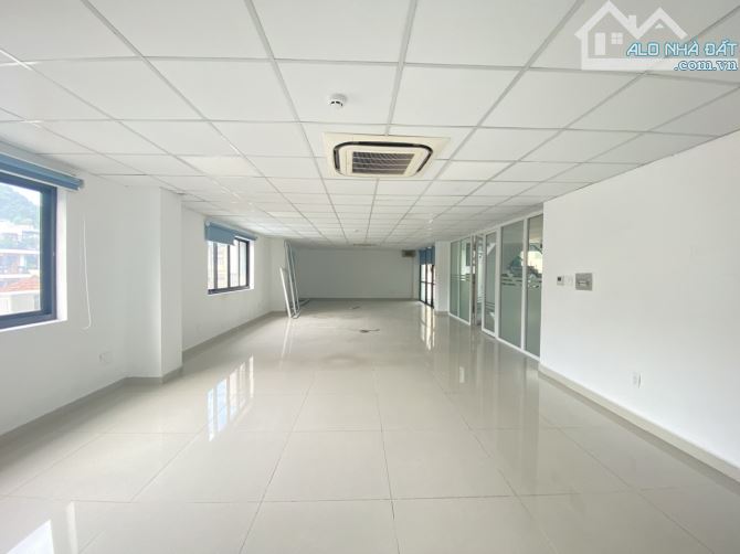 VĂN PHÒNG QUẬN 5 - ĐƯỜNG TRẦN HƯNG ĐẠO, 30M2-55M2-110M2, CÓ NỘI THẤT