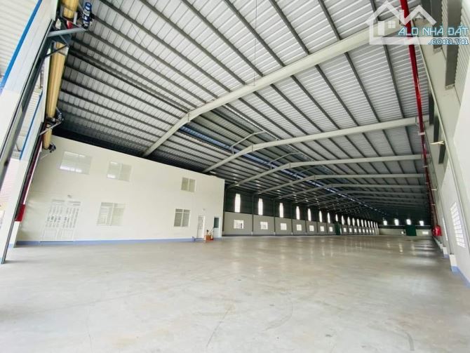Cho thuê 2500m2 nhà xưởng có PCCC tiêu chuẩn tại Nam Hồng - 1