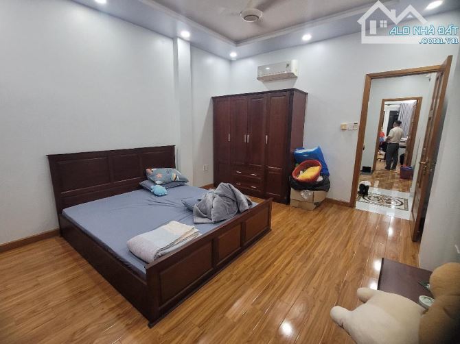 HÀNG  HIẾM TÔ HIỆU -  TÂN PHÚ - HXH TRÁNH THÔNG. 72M2 - 4 TẦNG - CHỈ 7,5 TỶ. - 2