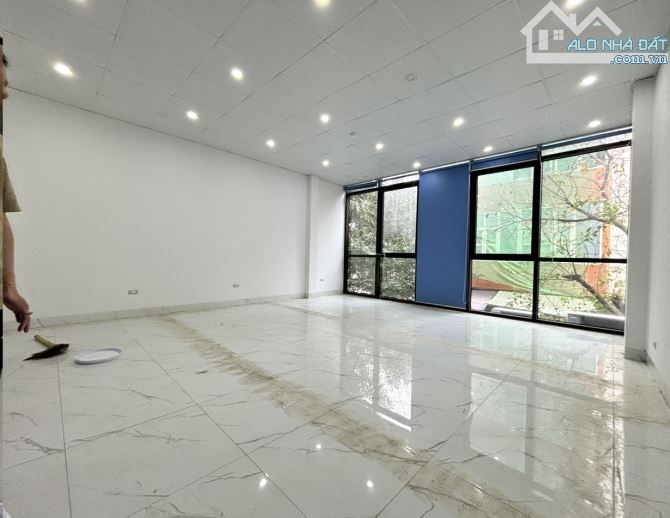 Cho thuê tòa Building KĐT Mỗ Lao 50m2 x 7 tầng thông sàn thang máy 40tr - 2