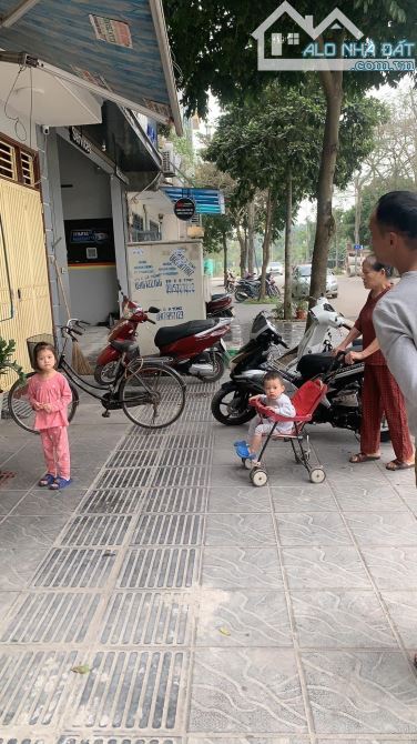 🆘CC gửi bán TĐC Thượng Thanh 40m2. Oto tránh đỗ vỉa hè đá bóng kinh doanh. 7tỷ. - 5