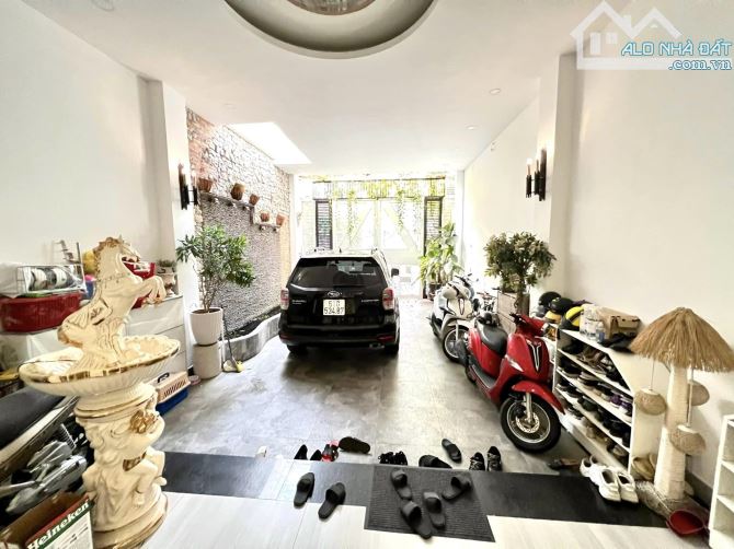 HẺM XE HƠI PHỔ QUANG, TÂN BÌNH, 120M2 CHUẨN MỰC, NỘI THẤT CAO CẤP, CHỈ 25T TL