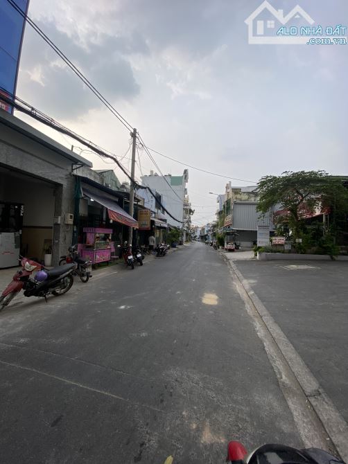 Bán lô kho xưởng vị trí đẹp tiện xây mới , xây CHDV  hoặc biệt thự hết bài luôn ạ - 1