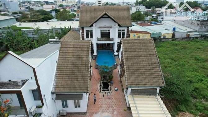 Chủ Giảm 5 tỷ bán nhanh Biệt Thự rộng Siêu rộng 865m2, P. Tân Phú, Quận 9 - 12