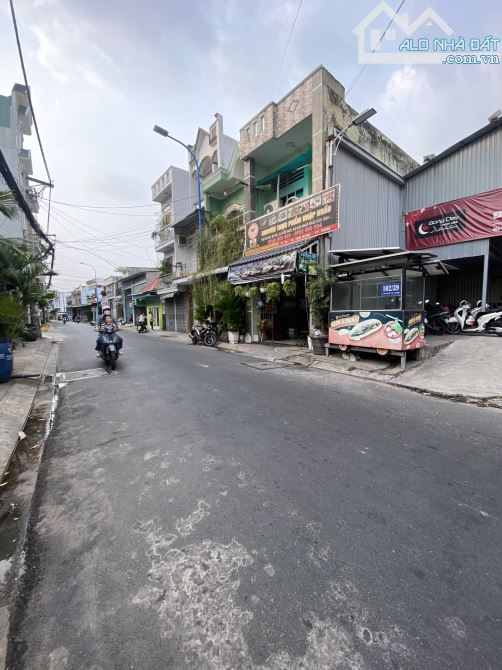 Bán lô kho xưởng vị trí đẹp tiện xây mới , xây CHDV  hoặc biệt thự hết bài luôn ạ - 3