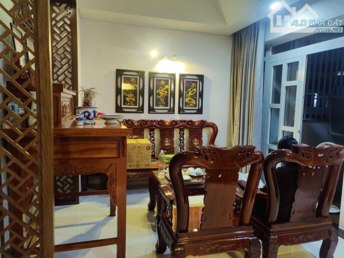 Nhà bán khu Văn Hoa Villas; gần trường Cơ Điện, phường Thống Nhất 1 trệt 1 lầu giá 10,8 tỷ