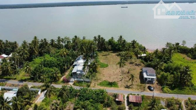 cần bán khu đất như hình a chị cô bác ai có nhu cầu LH e thành - 1