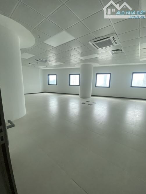 Cho thuê VP đường Nguyễn Huy Tưởng, Thanh Xuân, HN. DT 200 - 800m thông sàn. Giá 220k/m/th - 1