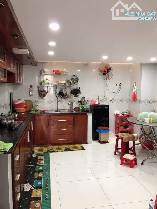 Giảm giá sốc 555tr Phan Huy Ích 52M2 3 tầng giá 4tỷ3 - 1