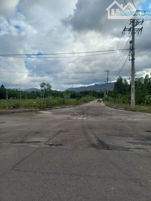 Bán đất khu vực 7,phường Bùi thị Xuân,TP Quy Nhơn, Bình Định