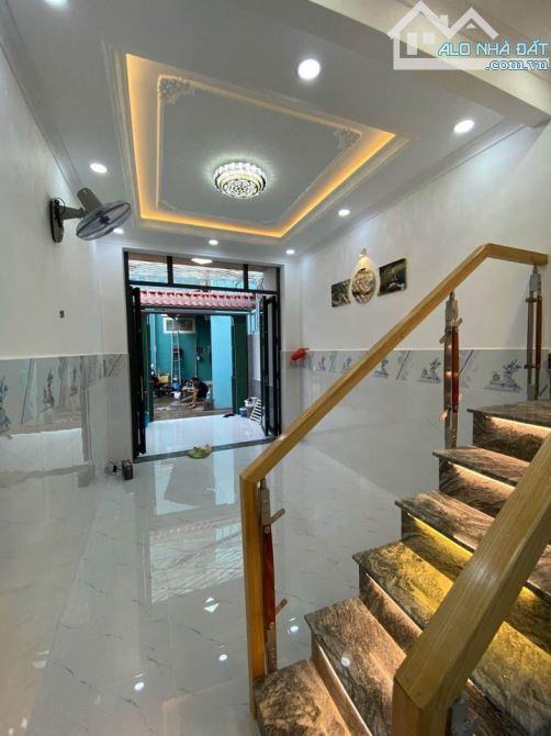 Chủ gửi bán cực gấp nhà Q.Tân Phú, Tây Thạnh hẻm 165// giá 3,2 tỷ/28m2 1 lầu - 1
