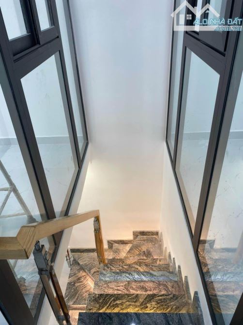 Chủ gửi bán cực gấp nhà Q.Tân Phú, Tây Thạnh hẻm 165// giá 3,2 tỷ/28m2 1 lầu - 2